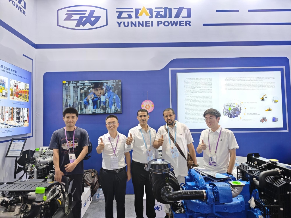 1929cc威尼斯动力艳服亮相第138届广交会